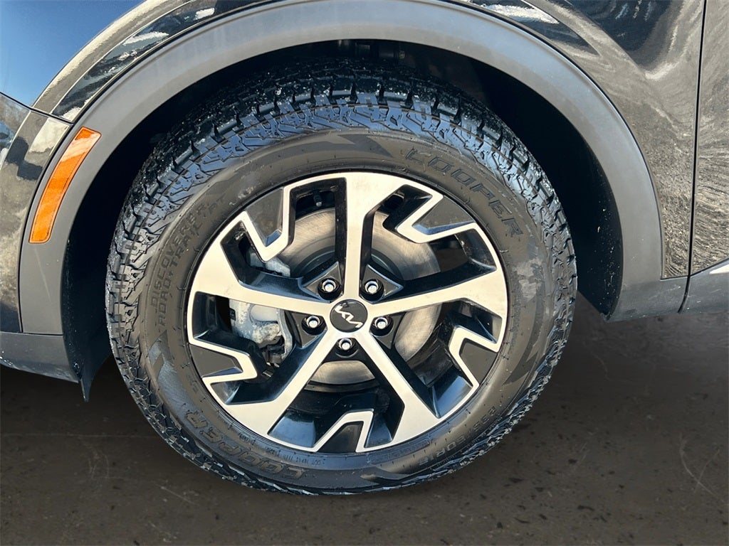 2023 Kia Sportage Hybrid EX One Owner / AWD / New Tires