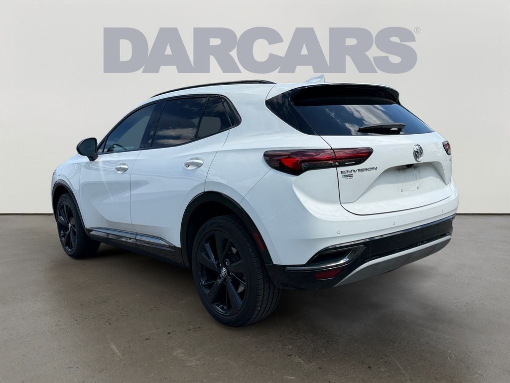 2022 Buick Envision Essence / Sport Touring Package / Safety Package /