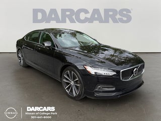 2022 Volvo S90 B6 Momentum