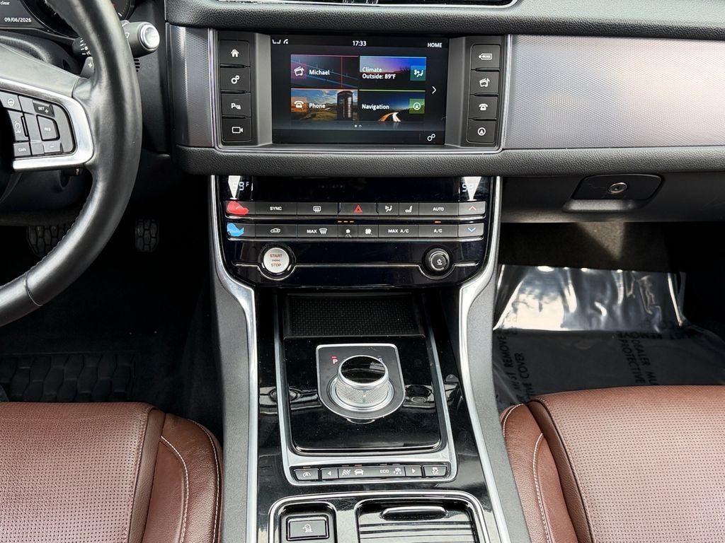 2016 Jaguar XF 35t R-Sport