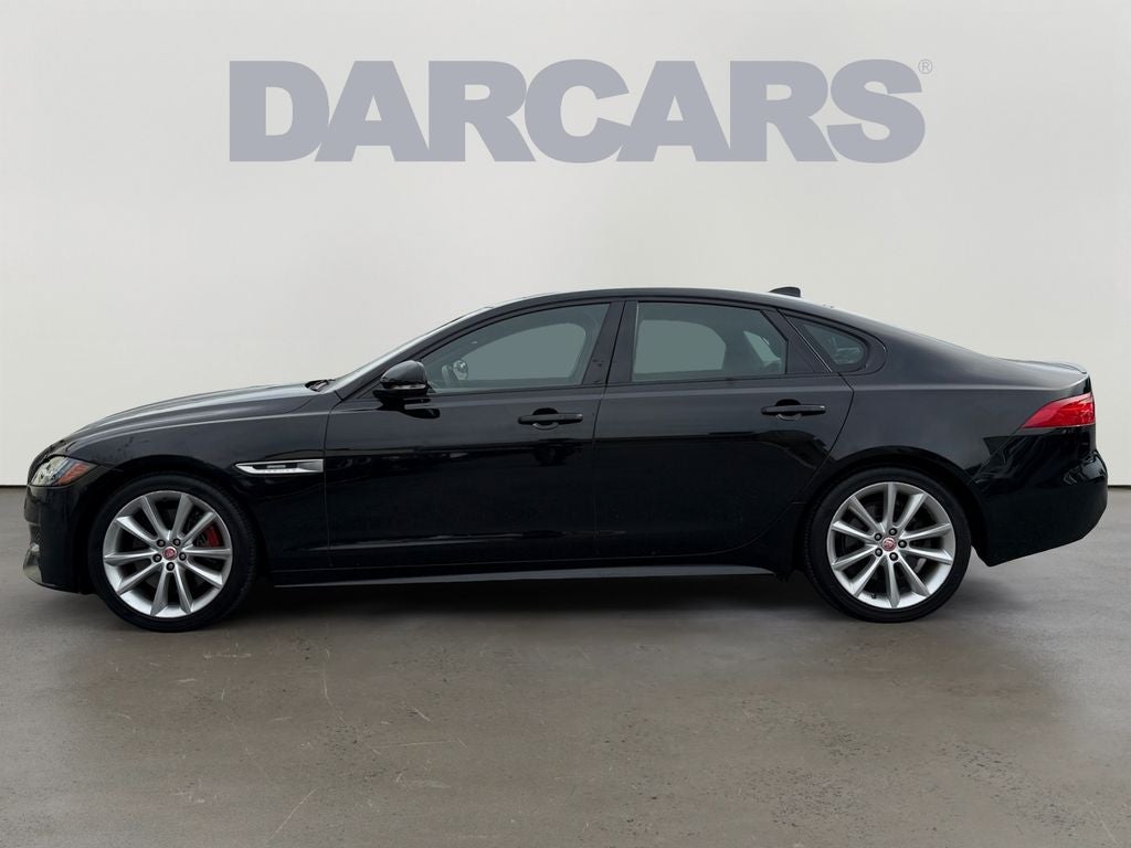 2016 Jaguar XF 35t R-Sport