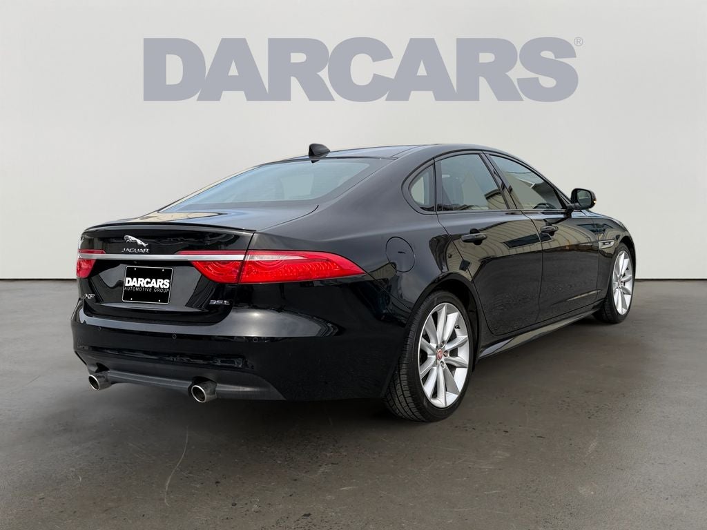2016 Jaguar XF 35t R-Sport