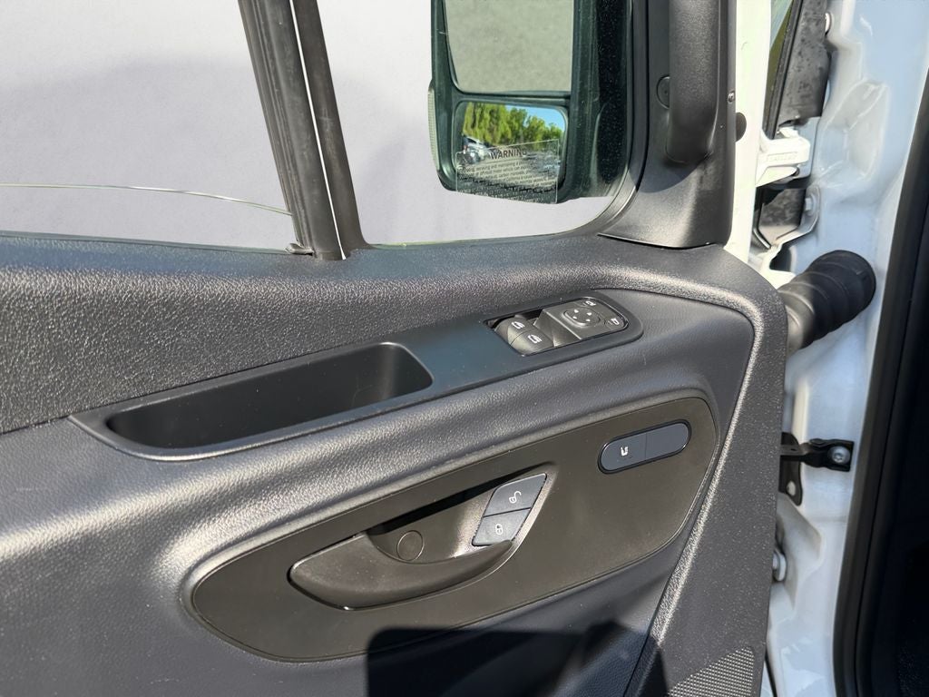 2025 Mercedes-Benz Sprinter 2500 Passenger 170 WB High Roof