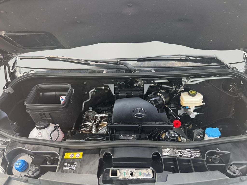 2025 Mercedes-Benz Sprinter 2500 Passenger 170 WB High Roof