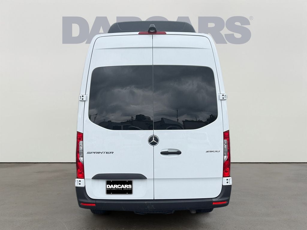 2025 Mercedes-Benz Sprinter 2500 Passenger 170 WB High Roof