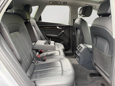 2019 Audi Q5 2.0T Premium Plus quattro