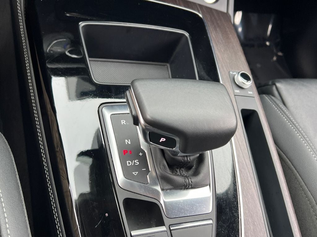 2024 Audi Q5 45 S line Premium Plus quattro