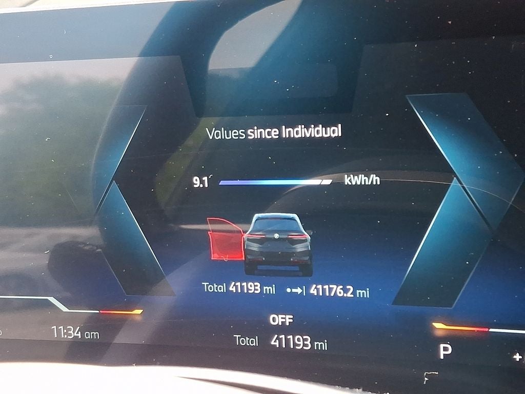 2024 BMW iX xDrive50 / One Owner