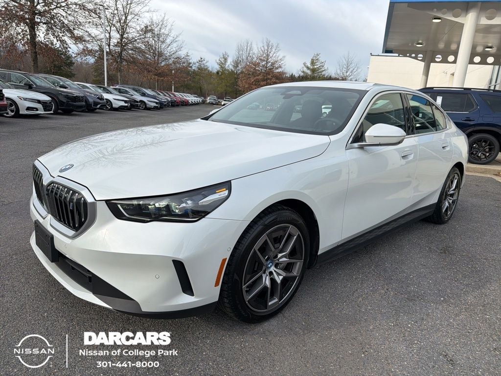 2025 BMW i5 xDrive40