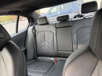 2025 BMW i5 xDrive40