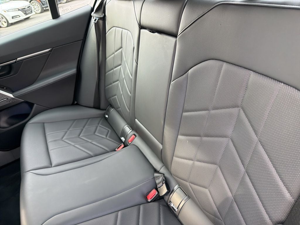 2025 BMW i5 xDrive40