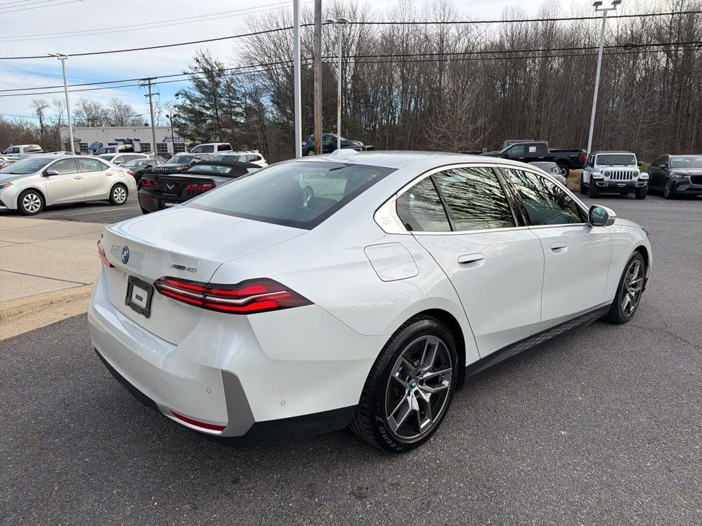 2025 BMW i5 xDrive40