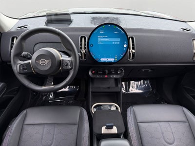 2025 MINI Cooper S Countryman Signature Plus / One Owner