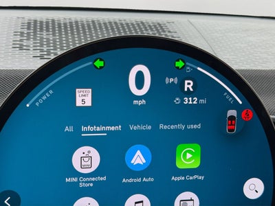 2025 MINI Cooper S Countryman Signature Plus / One Owner