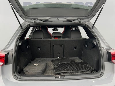 2024 Volkswagen Golf GTI 2.0T SE One Owner