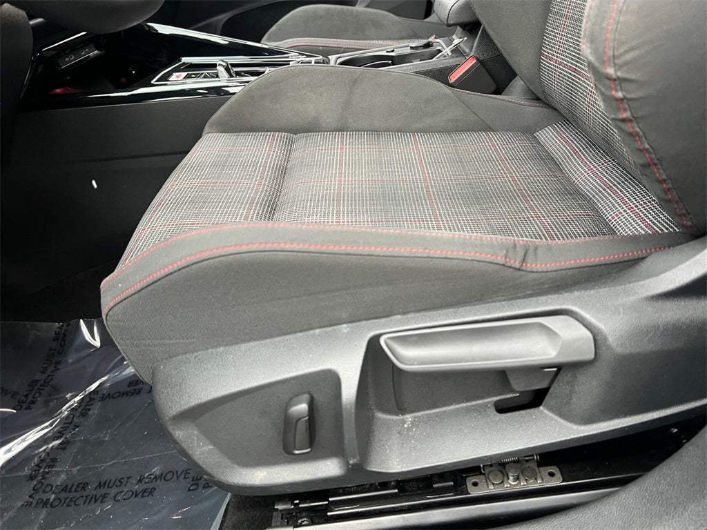 2024 Volkswagen Golf GTI 2.0T SE One Owner