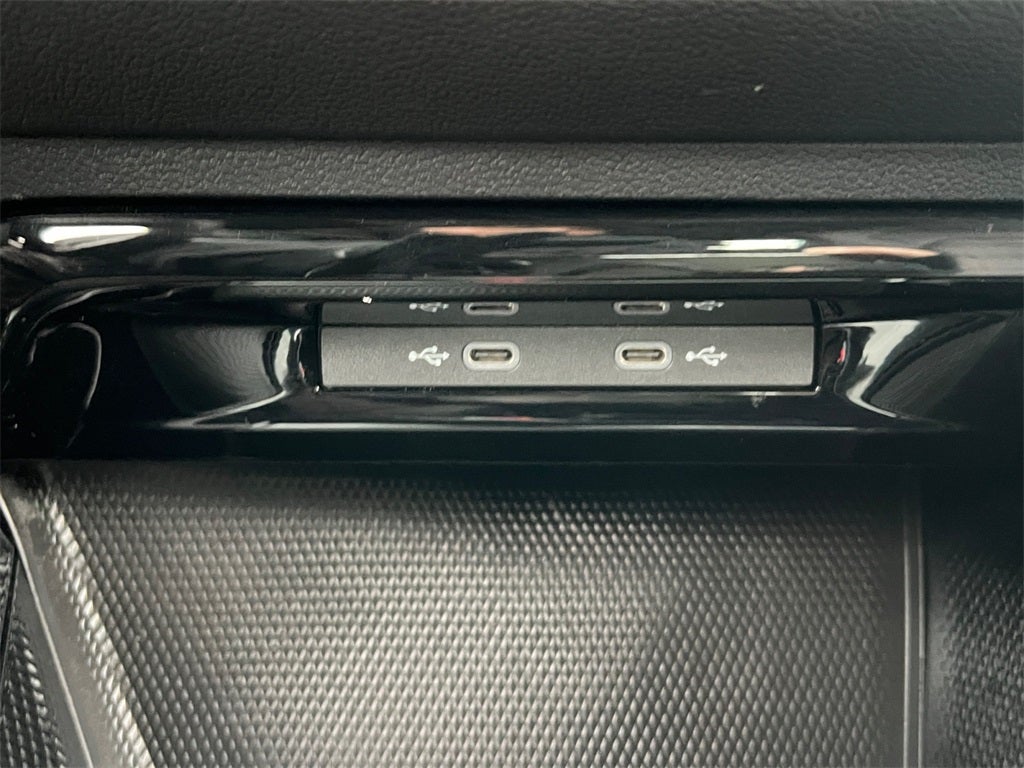 2024 Volkswagen Golf GTI 2.0T SE One Owner