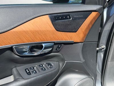 2019 Volvo XC90 T6 Inscription