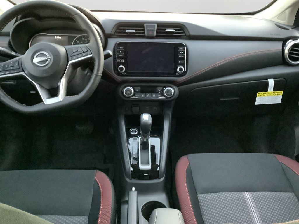 2025 Nissan Versa 1.6 SR