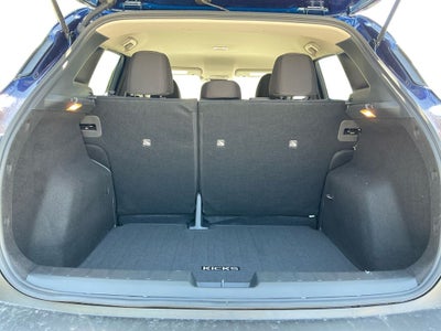 2027 Nissan Kicks SV