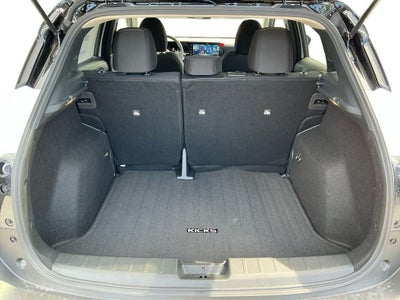 2027 Nissan Kicks SV