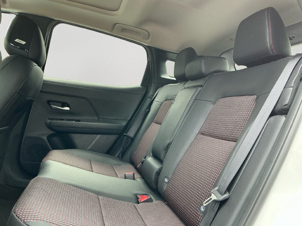 2027 Nissan Kicks SR