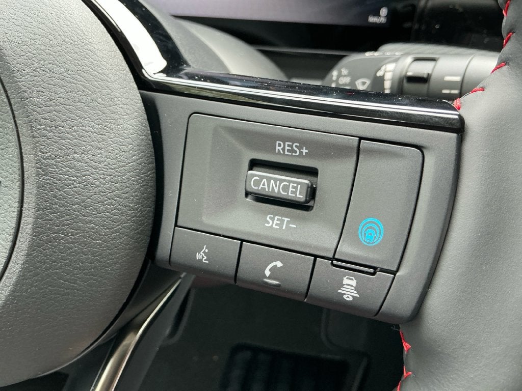 2027 Nissan Kicks SR