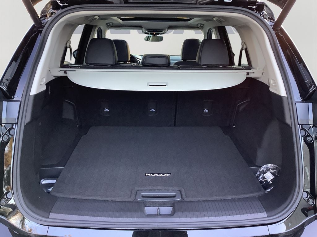 2026 Nissan Rogue SV DARK ARMOR AWD