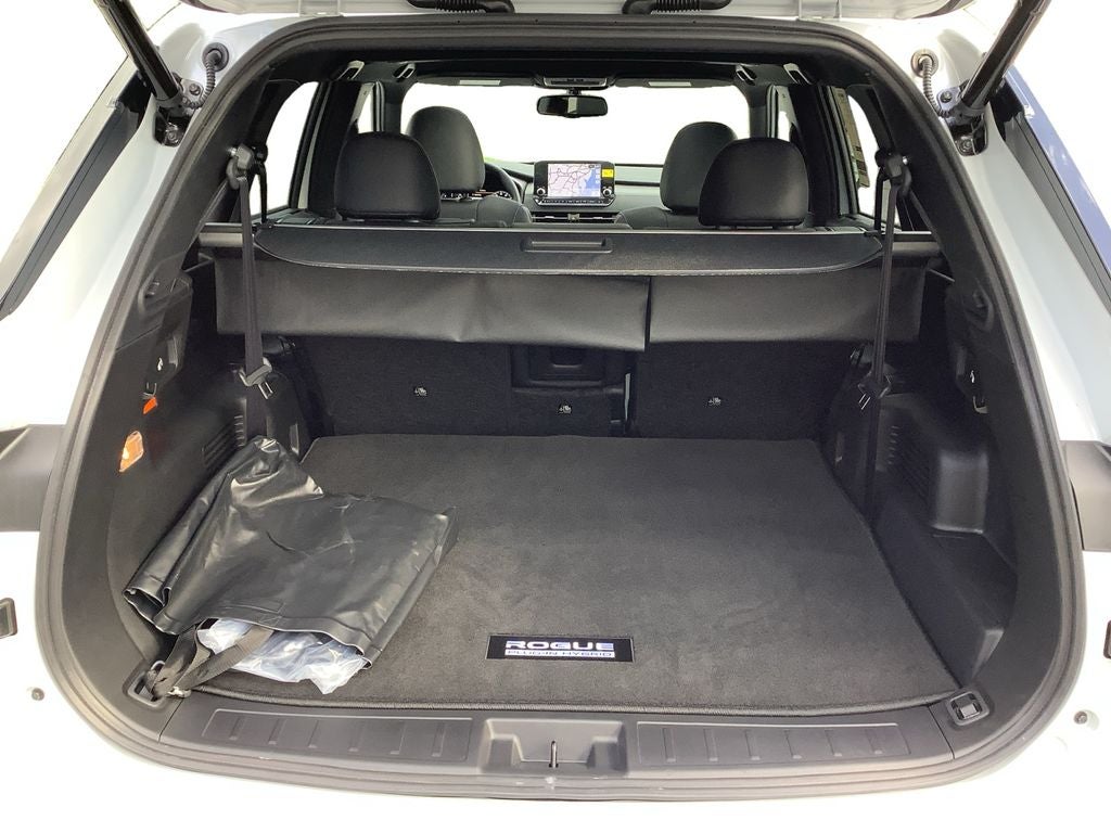 2026 Nissan Rogue Plug-In Hybrid Platinum