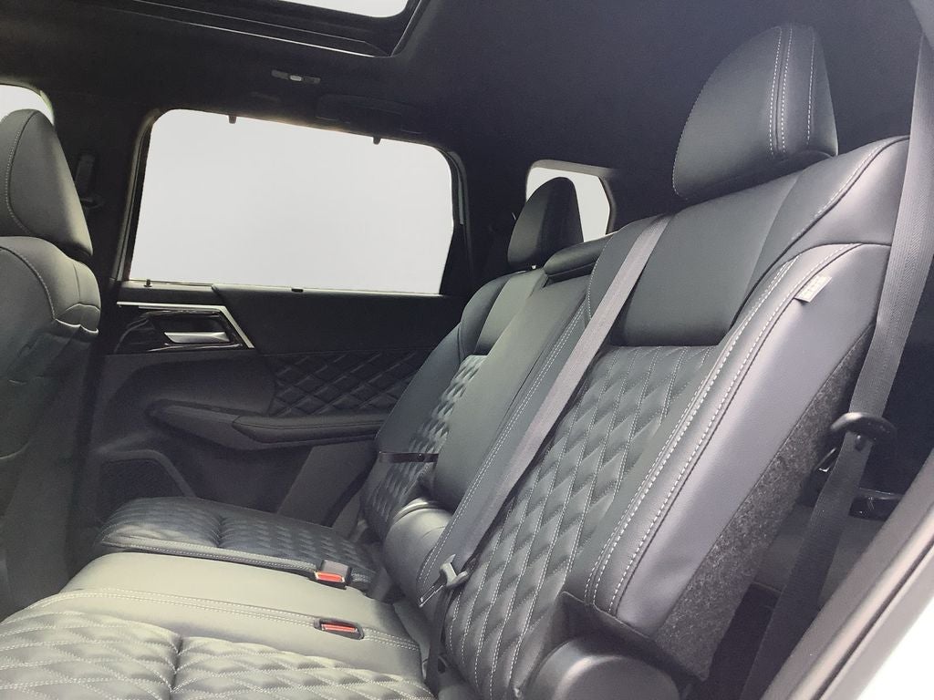 2026 Nissan Rogue Plug-In Hybrid Platinum