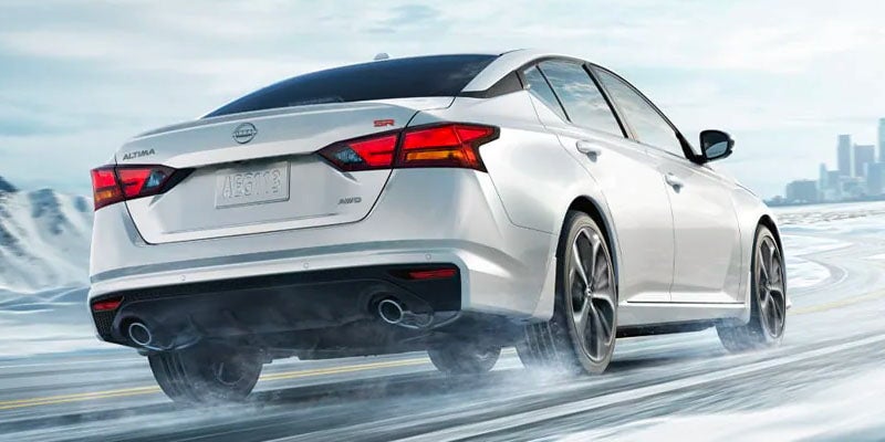 2025 Altima Performance in Snow College Park, MD